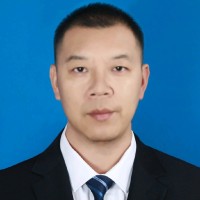 李东明