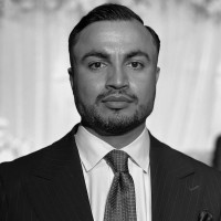 Elmand Vahabzadeh