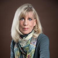 Lela Gilbert