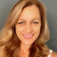 Andrea Miller