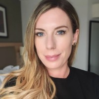 Kathryn Fox