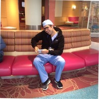 PD Dr. Dr. Raphael Nicolas Vuille-dit-Bille