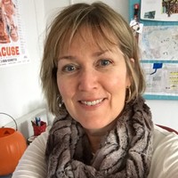 laura knaebel