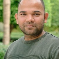 Dr. Zubair Akhter