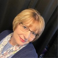 Shelly Warren