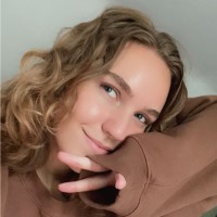 Lauren Stocker