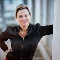 Carola Conze
