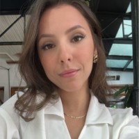 Izabella Monteiro