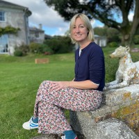 Laura Hobson