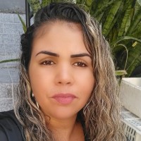 Natália Lúcia Oliveira