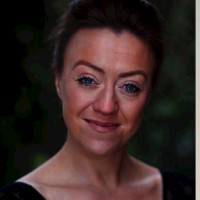 Babette Bell