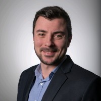 Robert Bau