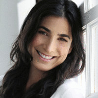 Lara L.
