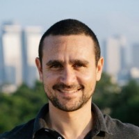Yaniv Stoliar