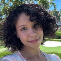 Julia Flores