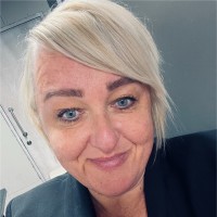 Julie Nicholls