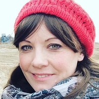 Claire Mcardle