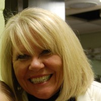 Garnelle Holcomb