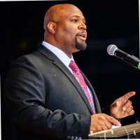 Dr. Joshua Jackson