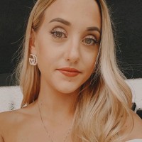 Lauren Whitley
