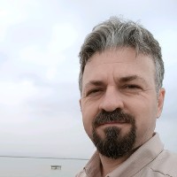 özgür Tutoğlu