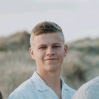 Taylor Suckling
