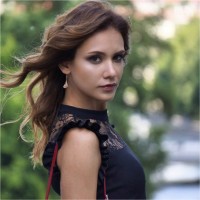 Марина Александрова