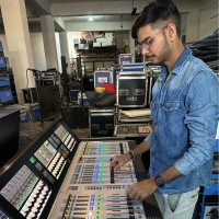 akshay kaushik