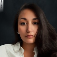 Hajar Reverdy