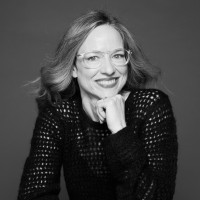 Elizabeth Knight