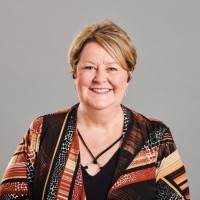 Lori B. Tustin, Ains