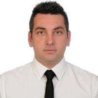 Dinçer Özi̇l
