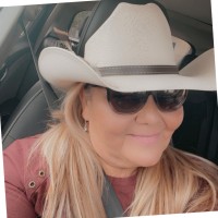 Dora Pena