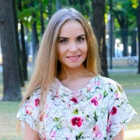 Юлия Захарова