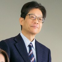 Tsutomu Watanabe