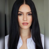 Flavia Cabral