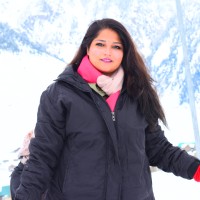 Gayathri Santhosh