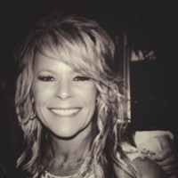 Jennifer Bowe