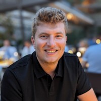 Bastian Trebst