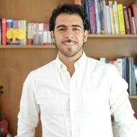 Carlos Manuel Gil Pérez, AVS