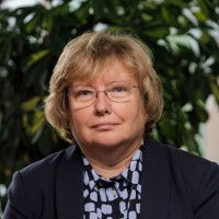 Anne Lawson FPFS, CMgr, MCMI
