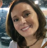 Andrea Santiago
