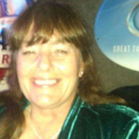 Levonne Macomson