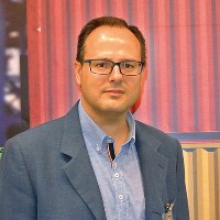 Víctor Fayos