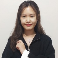Mona Li