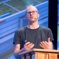 Jens W.