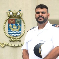 Raphael Teixeira .'​.