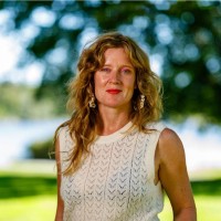 Helen Kreutz-Bolander