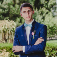 Роман Тишаков