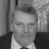 Rolf Wiederhold